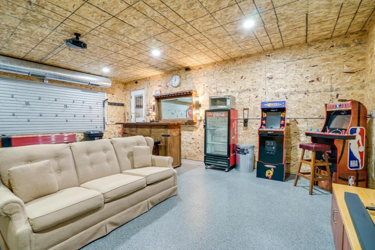 Sporty Blaine Home With Games About 2 Mi To Super Rink! 외부 사진